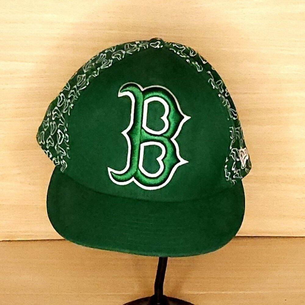 New Era Vintage Boston Red Sox Green White Printed Fitted 7 5/8 Hat